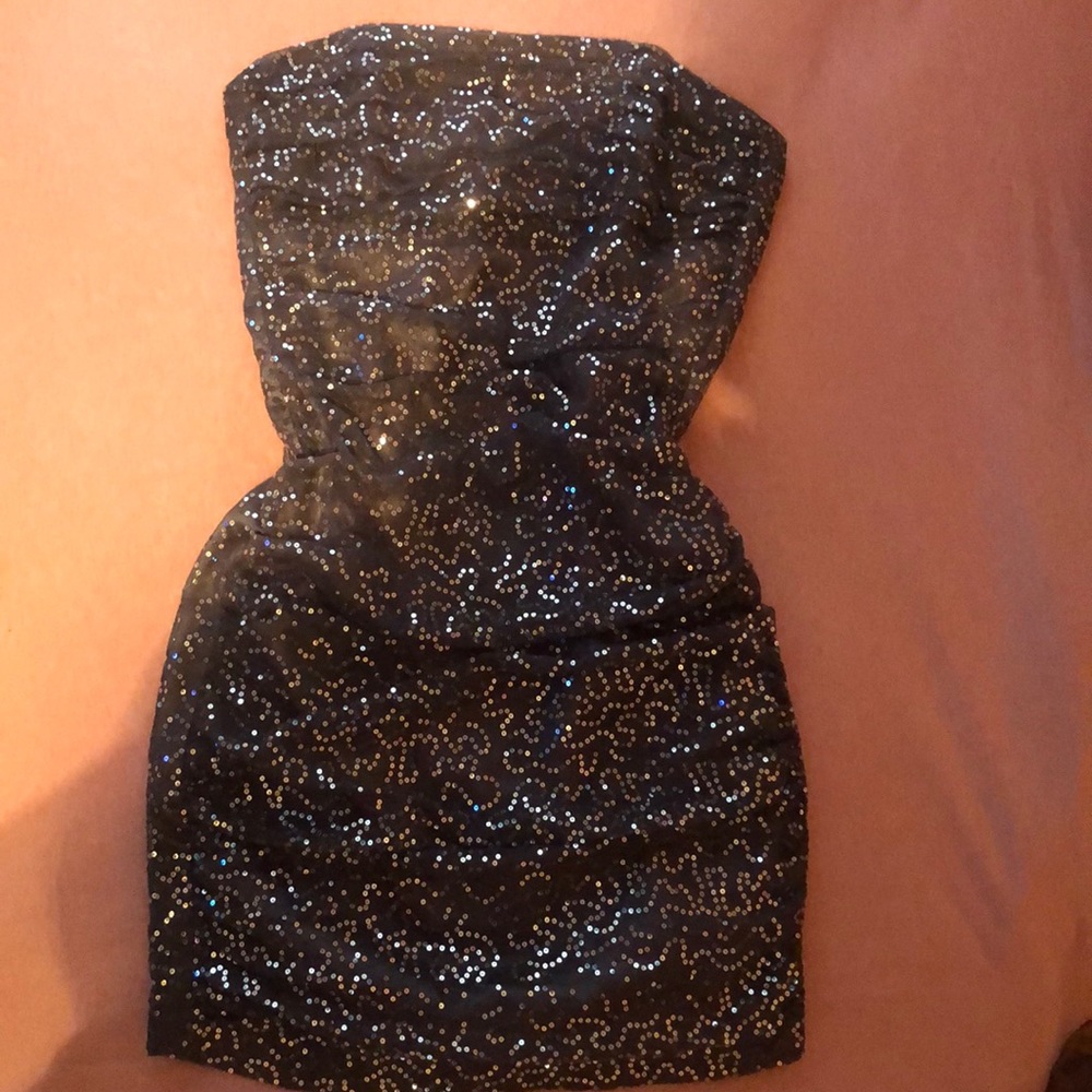 Flattering grey dress